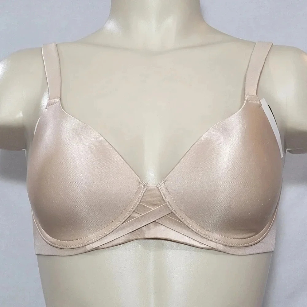 38C Hanes HC10 Criss Cross Lift‎ Wire Free Bra Nude